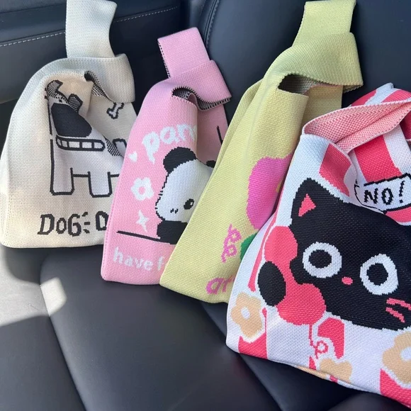 Mini tote style knit bag - Picture 5 of 9